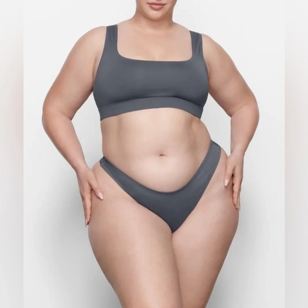 Skims Cheeky Tanga Swim Set in Gunmetal Grey Size 3X NWT and bra is size 4